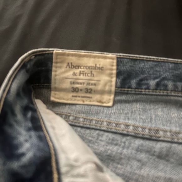 Abercrombie & Fitch Skinny Jeans - Picture 7 of 9